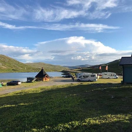 ホテル Hytte Camp Nordkapp - Blue Skarsvåg エクステリア 写真